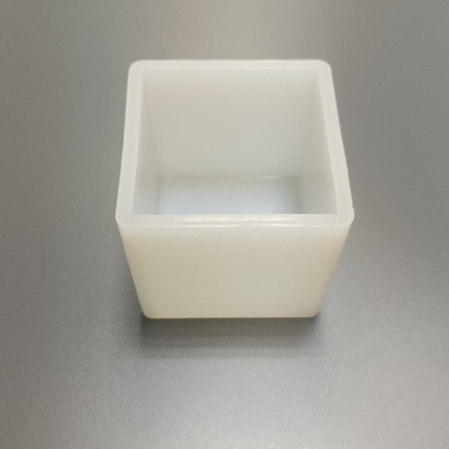 Молд "Куб" 4х4х4 см